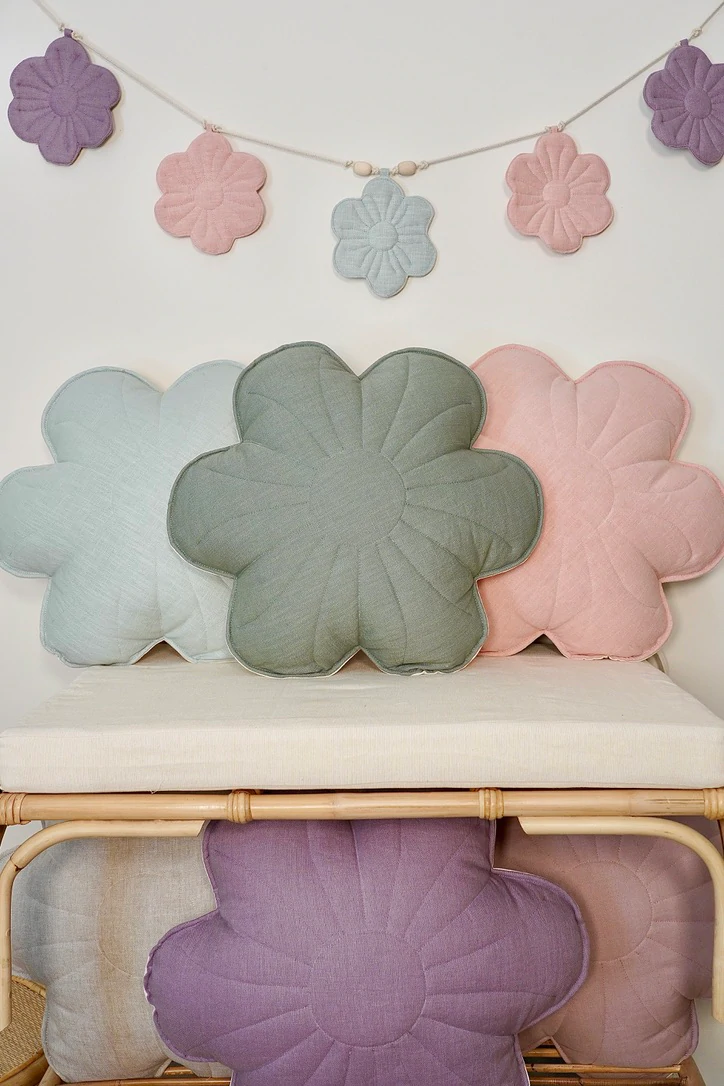 Moi Mili, kudde i linne, Bloom Light Pink Lily - Image 3