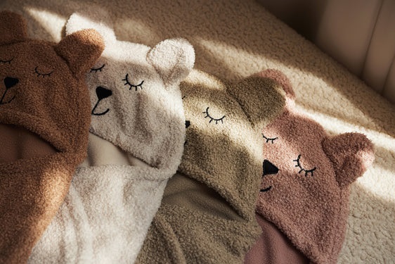 Jollein, omlott babywrap åkpåse Bear boucle, biscuit - Image 9