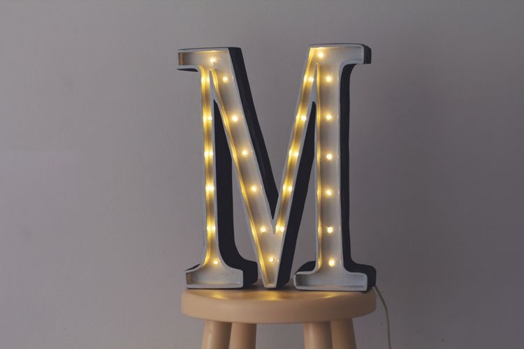 Little Lights, Nattlampa till barnrummet, Bokstav M - Image 3