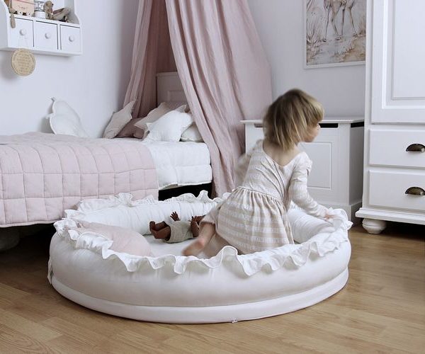Cotton & Sweets vit junior nest i 100% linne
