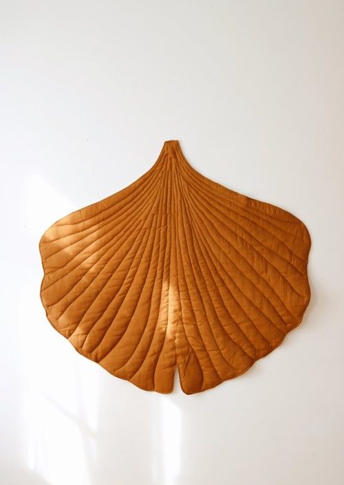 Moi Mili, linne lekmatta ginkgo, caramel