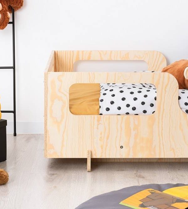Barnsäng med stödbräda, Coco 17