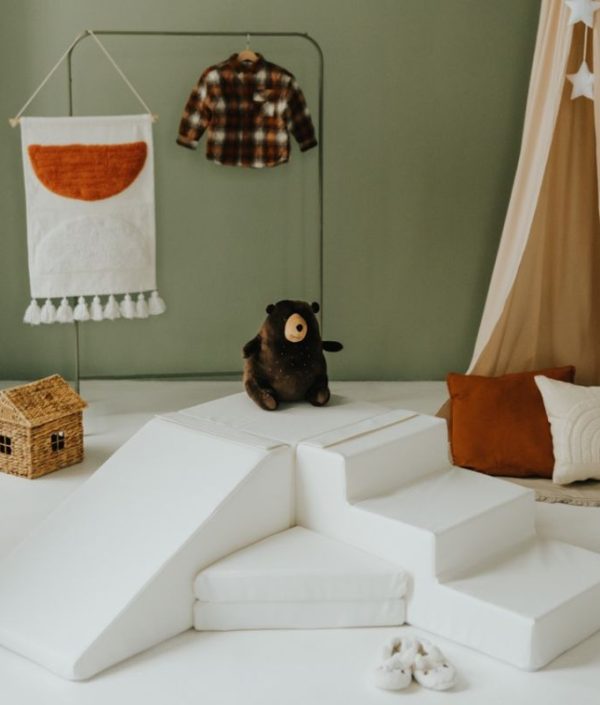Babylove, Byggbar vit rutschkana