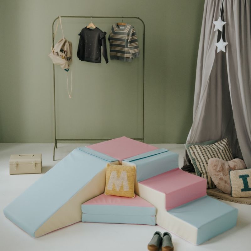 Babylove, Byggbar pastel rutschkana