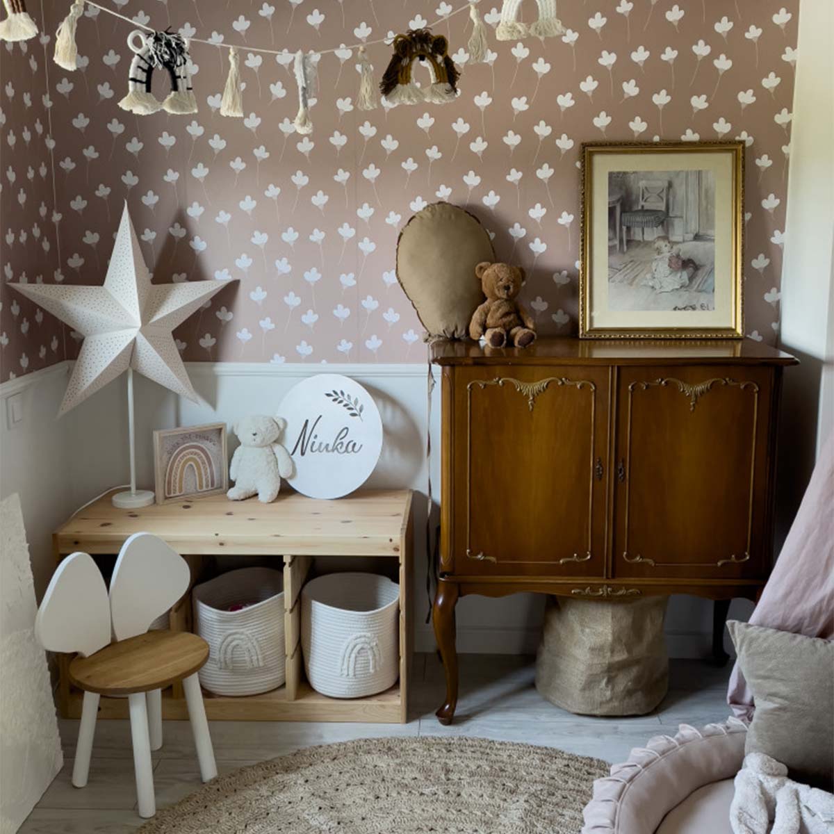 Dekornik, tapet Daisies On Mocca - Image 3