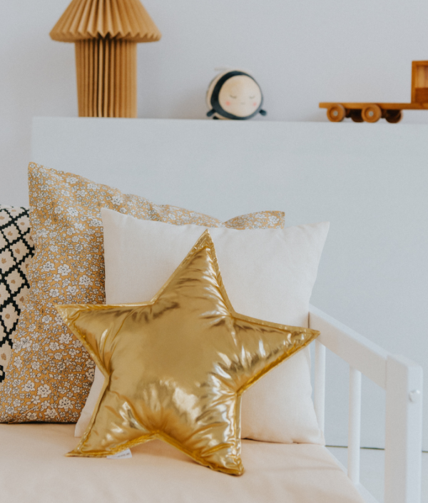 Babylove.se, kudde gold stjärna