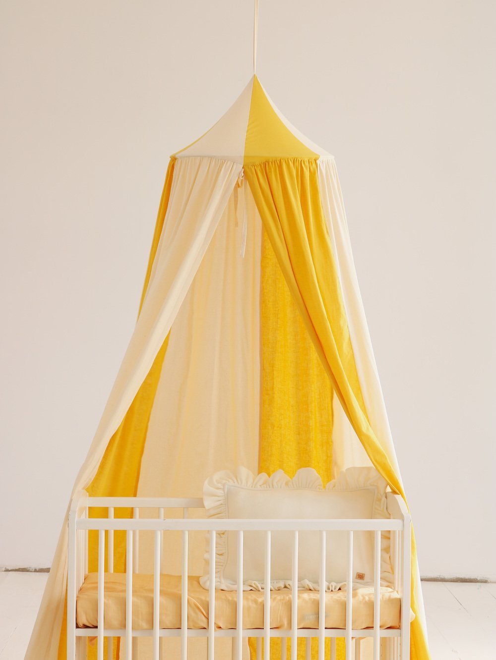 Moi Mili, Sänghimmel - Honey Cirkus - Image 3