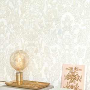 Majvillan, tapet till barnrummet Amelie, natur