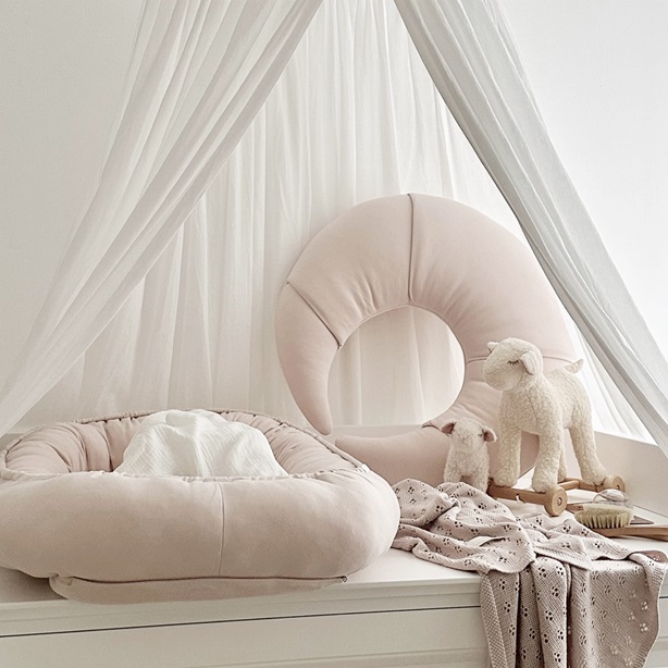 Cotton & Sweets, amningskudde Croissant, puderrosa - Image 3