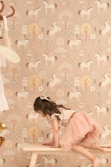 Majvillan, tapet till barnrummet True unicorns, old pink