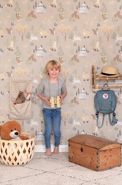 Majvillan, tapet till barnrummet Deep forest, soft beige - Image 3