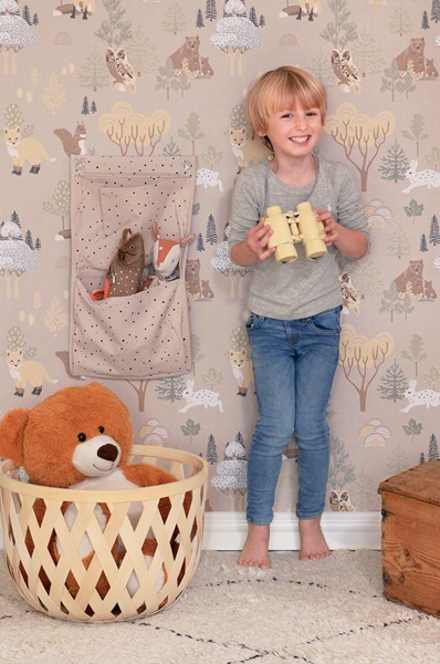 Majvillan, tapet till barnrummet Deep forest, soft beige - Image 2
