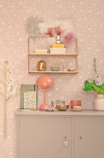 Majvillan, tapet till barnrummet Flora, dreamy lilac - Image 3