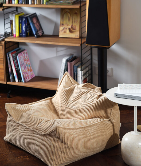 The Beanbag - Fåtölj i manchestertyg - saccosäck