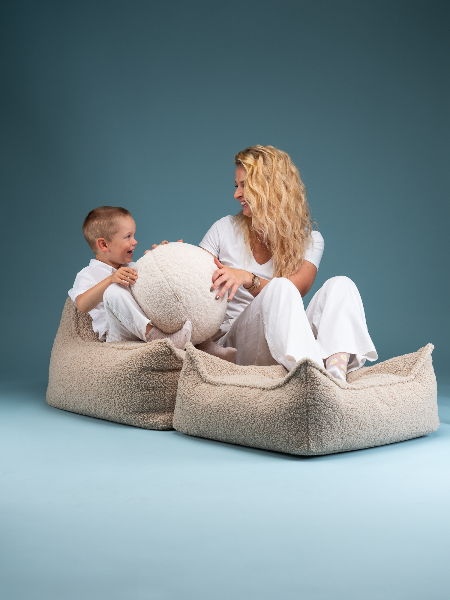 The Beanbag Ottoman i teddytyg - fotpall puff till saccosäckar - Image 9