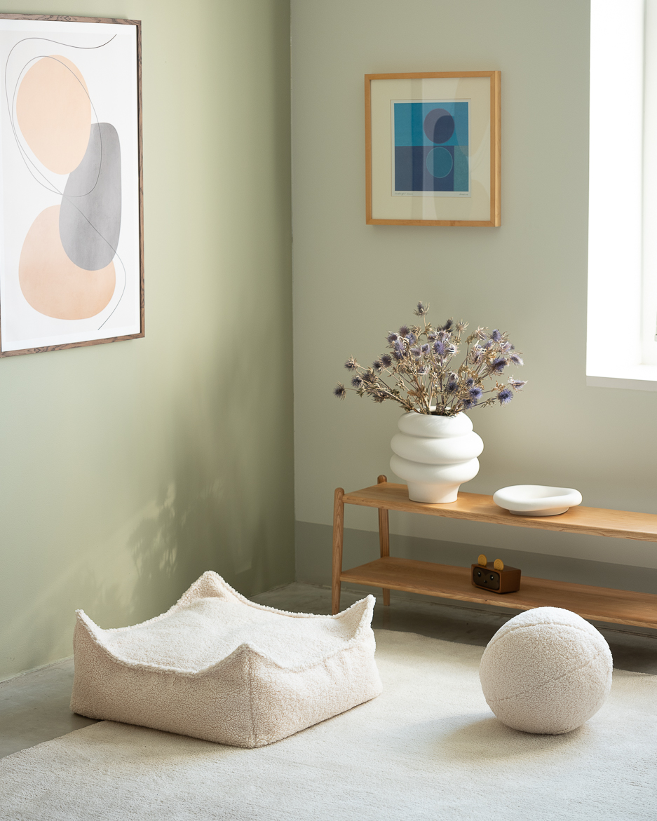 The Beanbag Ottoman i teddytyg - fotpall puff till saccosäckar