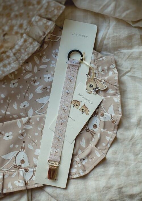 Mrs Mighetto, napphållare Birthday Bunny Pink