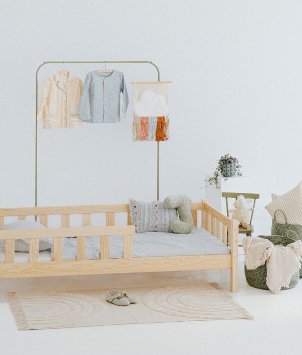 Juniorsäng Henri, natur