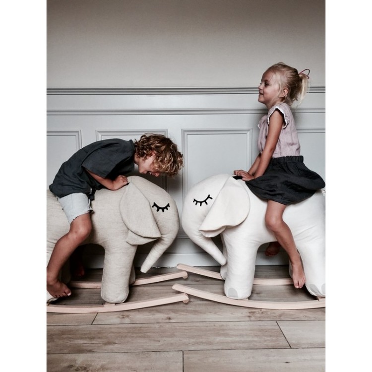 Gunghäst, Stor Elefant