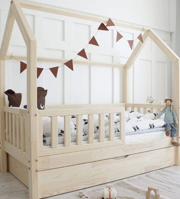 Hussäng Bianca med förvaringslåda/extrasäng