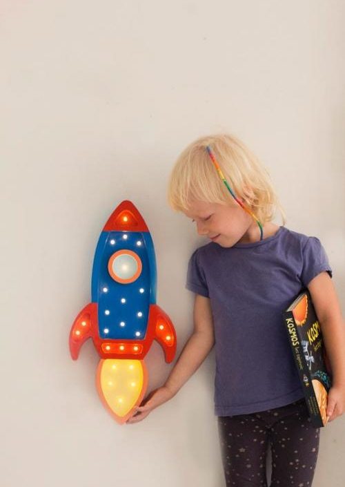 Little Lights, Nattlampa till barnrummet, Rymdraket blå/röd/gul