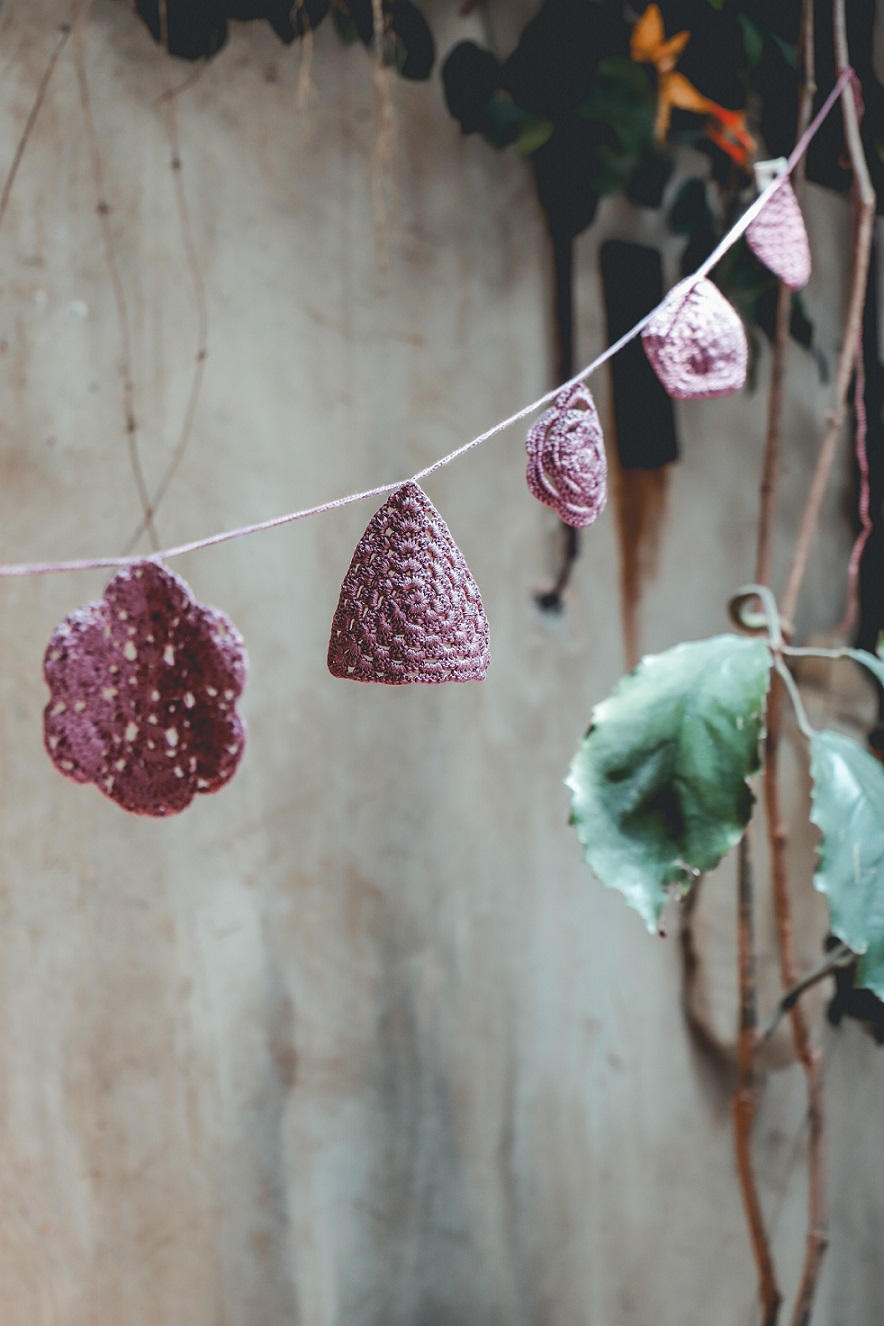 Numero 74, virkad vimpel till barnrummet, Dusty pink - Bild 4