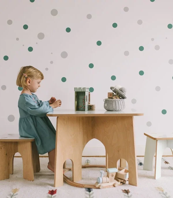 Möbelset till barnrummet, Roundabout