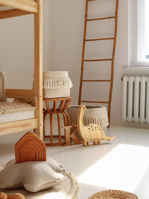 Little Lights, Nattlampa till barnrummet, Dino trä - Bild 3