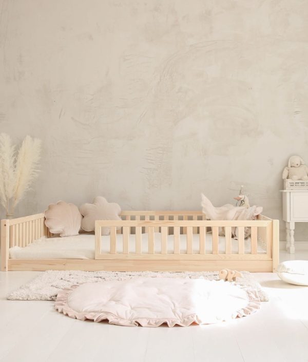 Natur stor barnsäng Lisa 140x200 cm