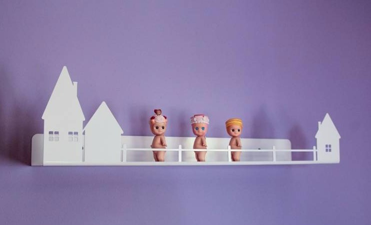 Hushylla i metall till barnrummet, vit