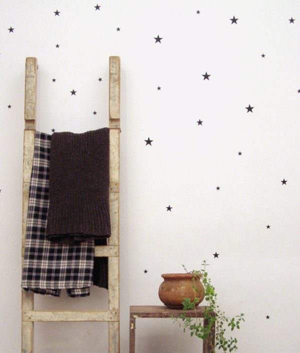 Väggklistermärken svarta stjärnor 39 st