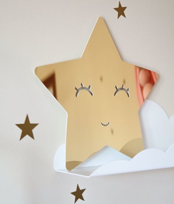 Spegel stjärna med ögonfransar, guld barnspegel till barnrummet