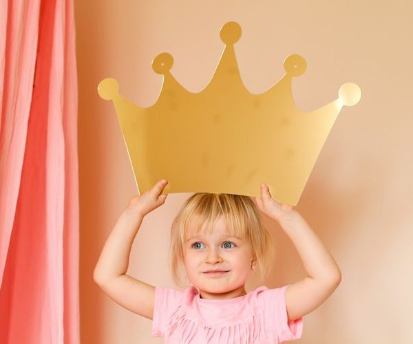 Spegel stor guld prinsesskrona till barnrummet