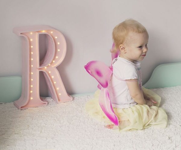 Little Lights, Nattlampa till barnrummet, Bokstav R