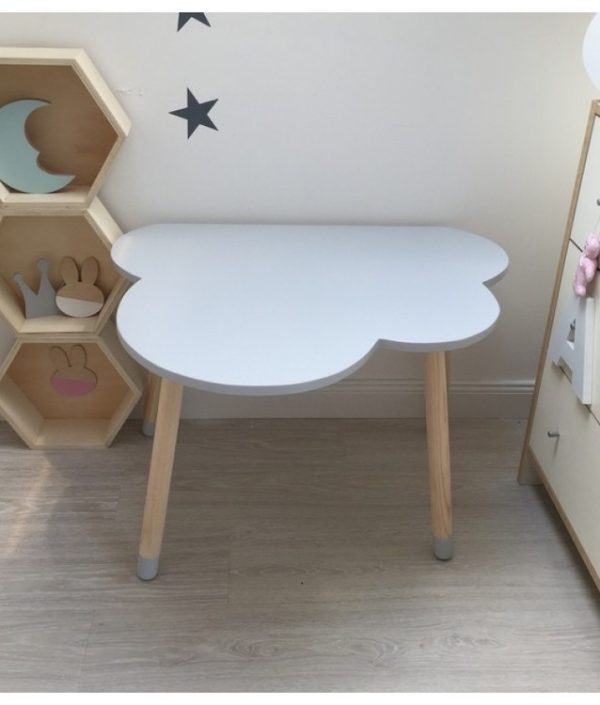 Bord grå moln, bord till barnrummet