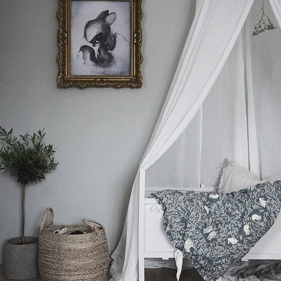 JaBaDaBaDo vit sänghimmel med ljusslinga - Bild 2