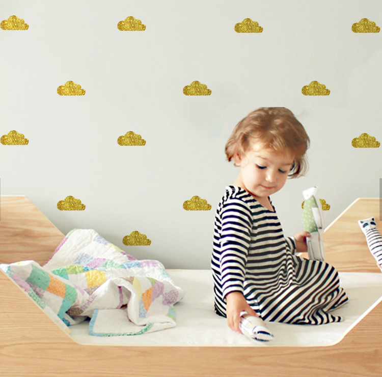 Väggklistermärken guldmoln, set om 10 stycken