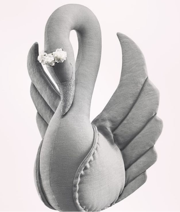 Ljusgrå svan av linne, väggdekoration