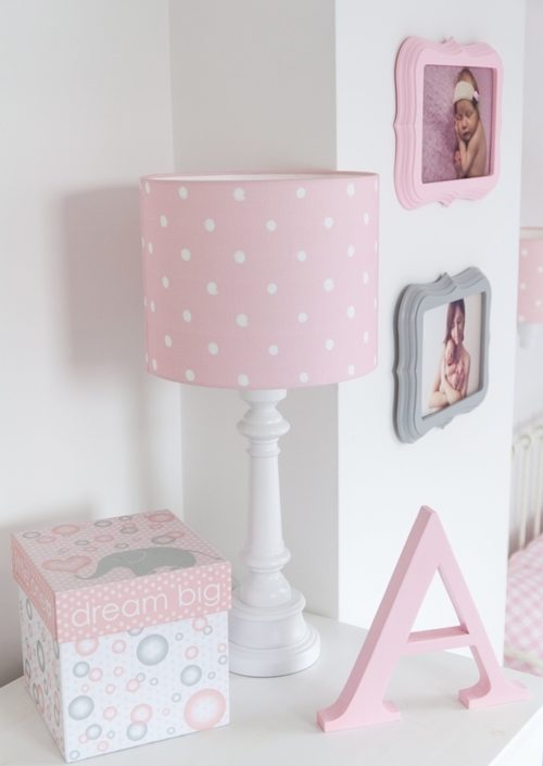 Lamps&Company, Bordslampa till barnrummet, dots pink