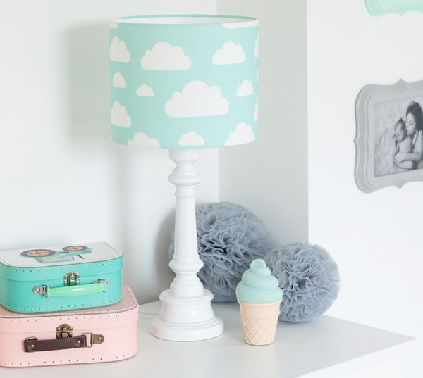 Lamps&Company, Bordslampa till barnrummet, mint moln