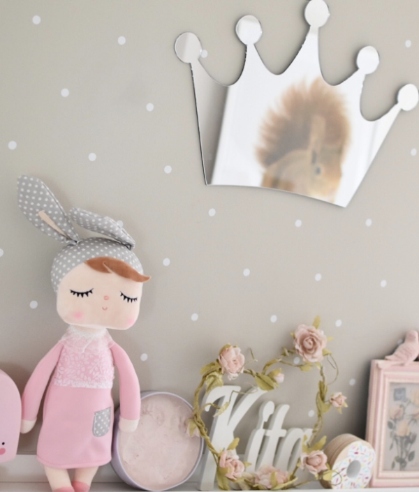 Spegel prinsesskrona till barnrummet