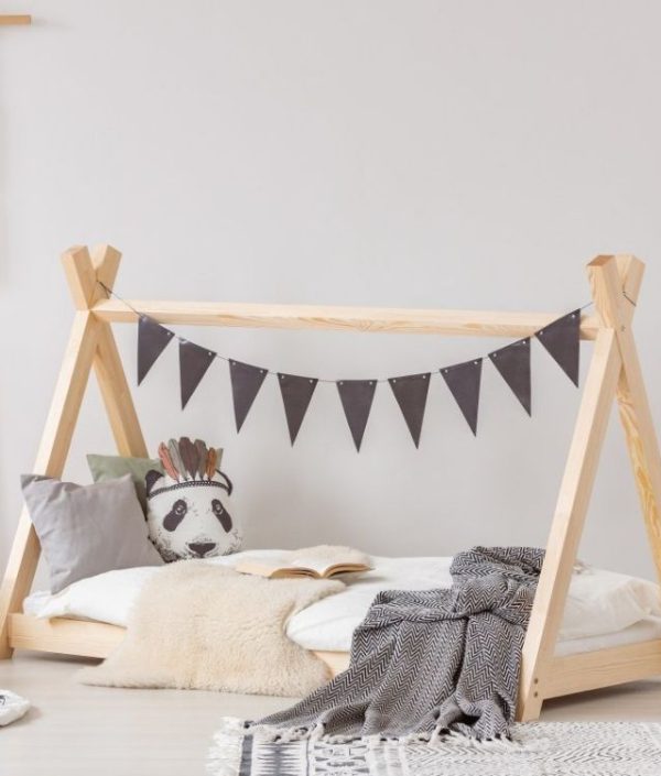 Tipisäng till barnrummet