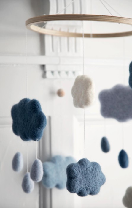 Sebra sängmobil blå moln - Bild 3