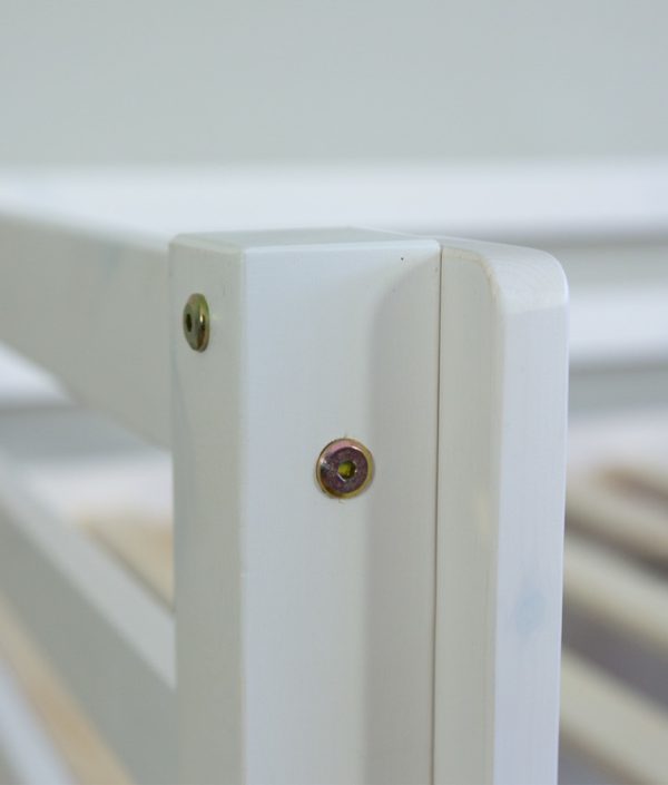 Vit loftsäng med rutschkana 90x200 cm