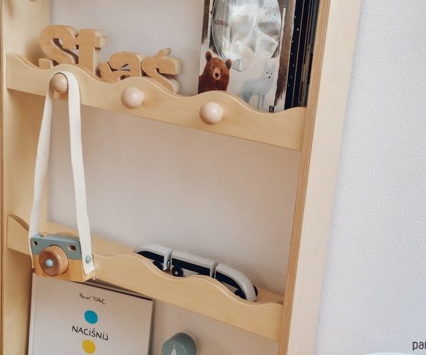 Bokhylla till banrummet , FRILL natural