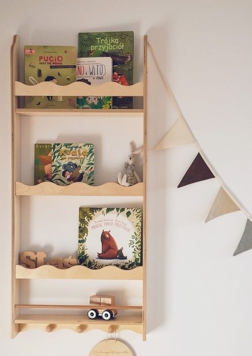 Vägghylla till banrummet , FRILL natur