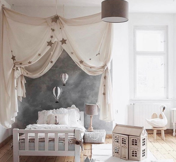 Lamps&Company, Bordslampa till barnrummet, brun sammet