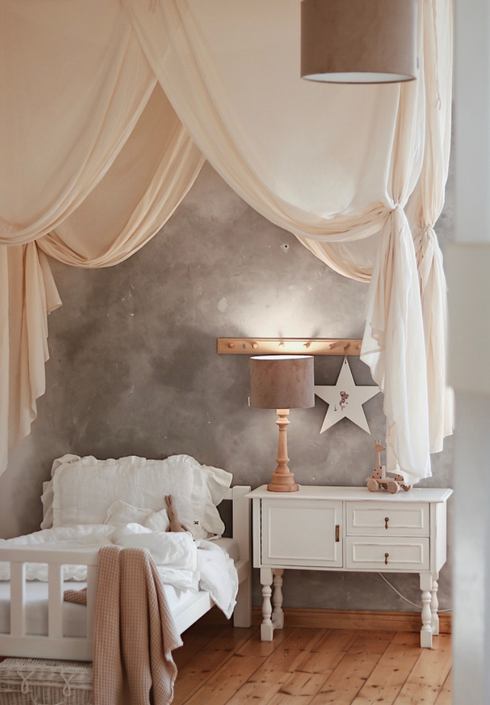 Lamps&Company, Brun sammet taklampa till barnrummet