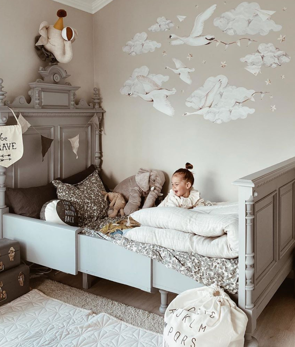 Dekornik, väggklistermärke Svanar