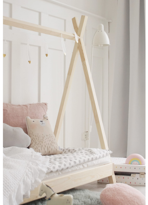 Hussäng tipi Moa, juniorsäng till barnrummet